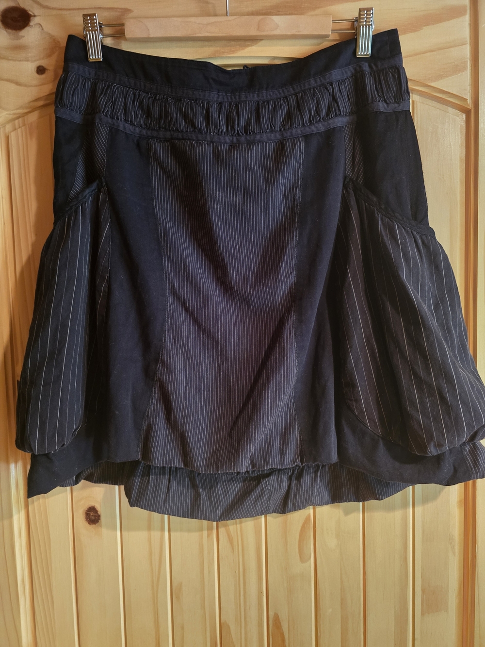 NU by Staff Black Bubble Pinstripe Panel Skirt. Sz.8 US Purchased In Sweden